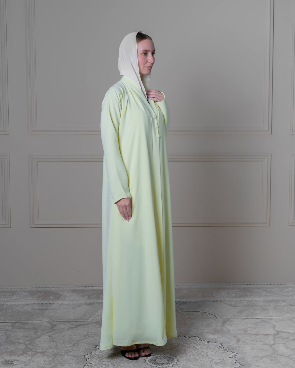Hamsa Abaya