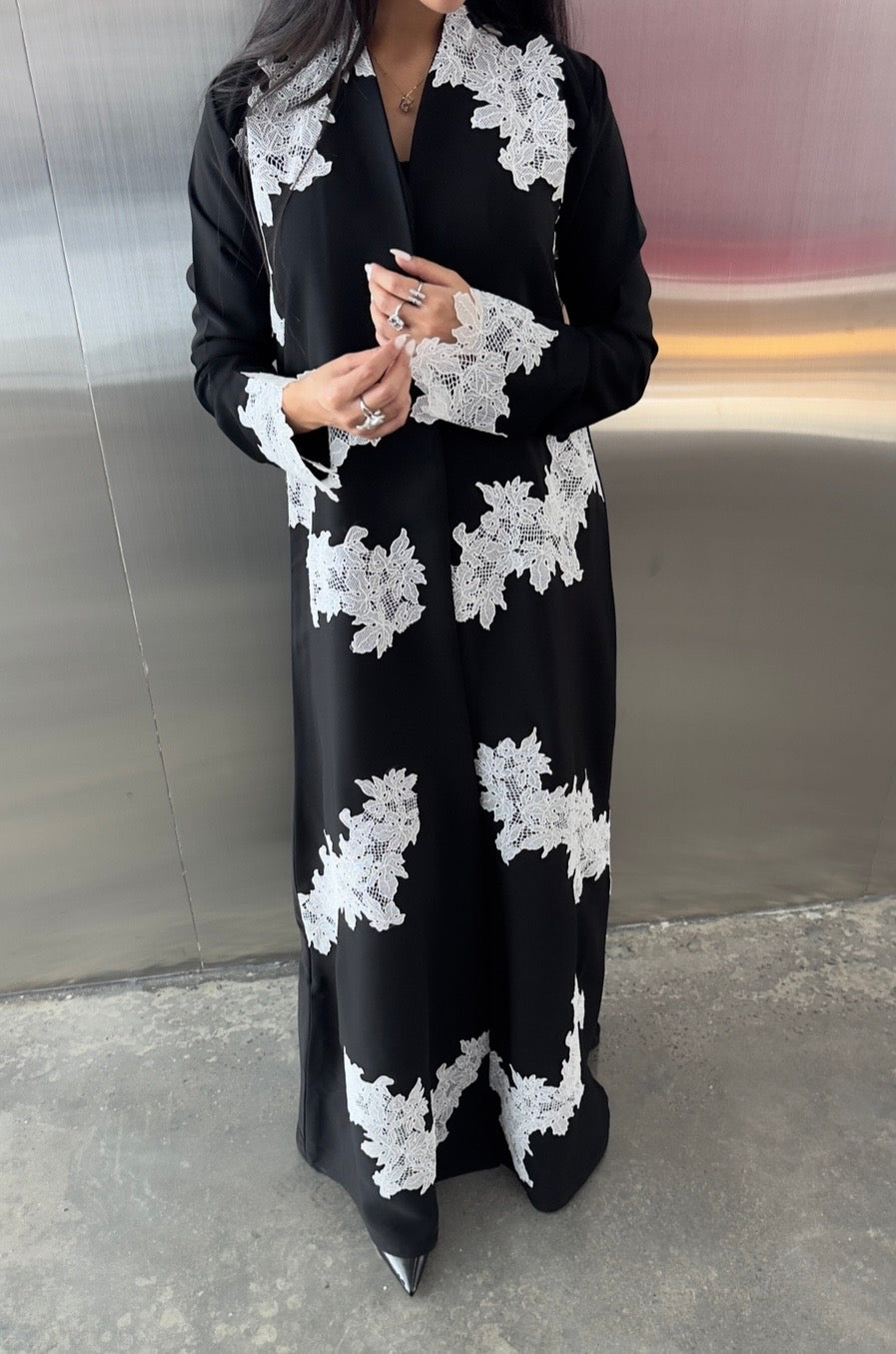 Lace noir