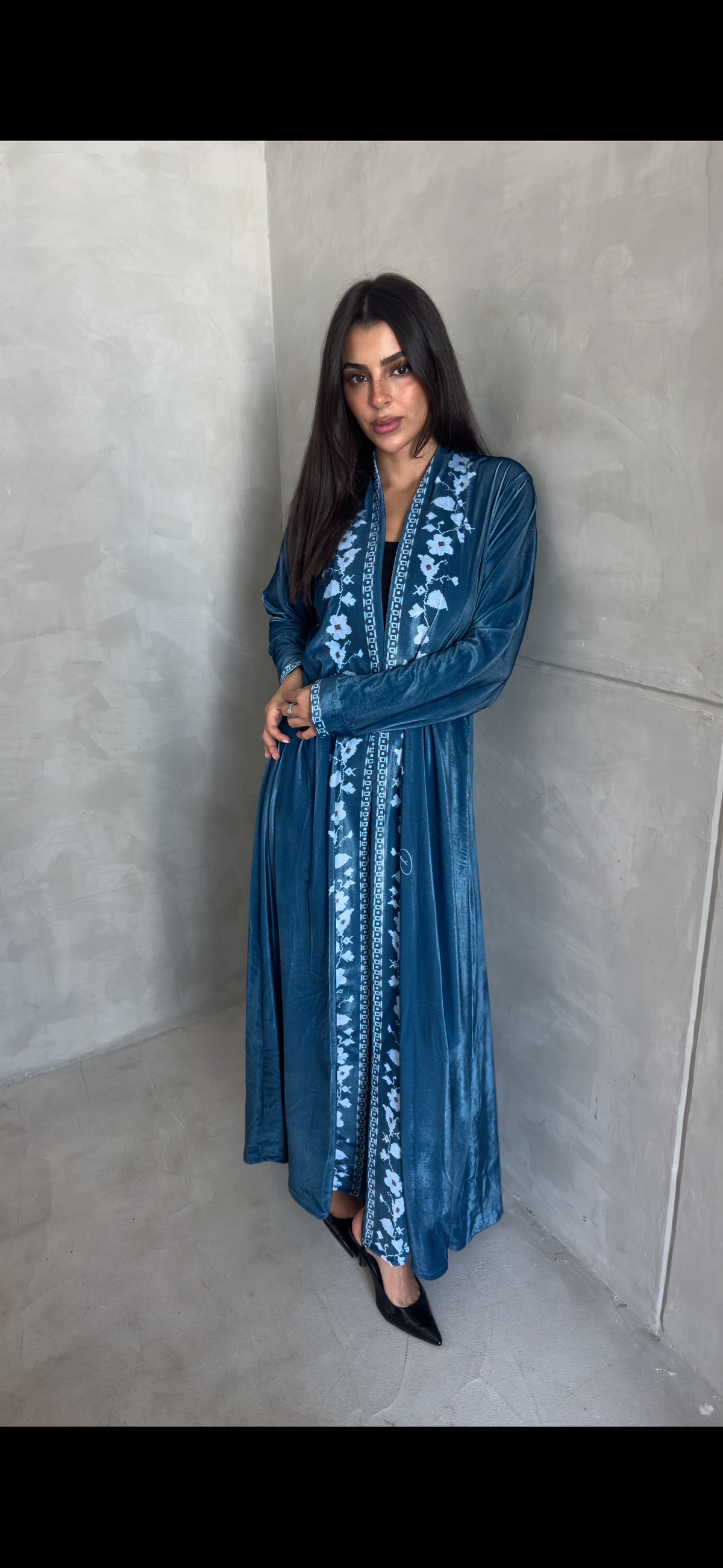 Naya abaya in blue